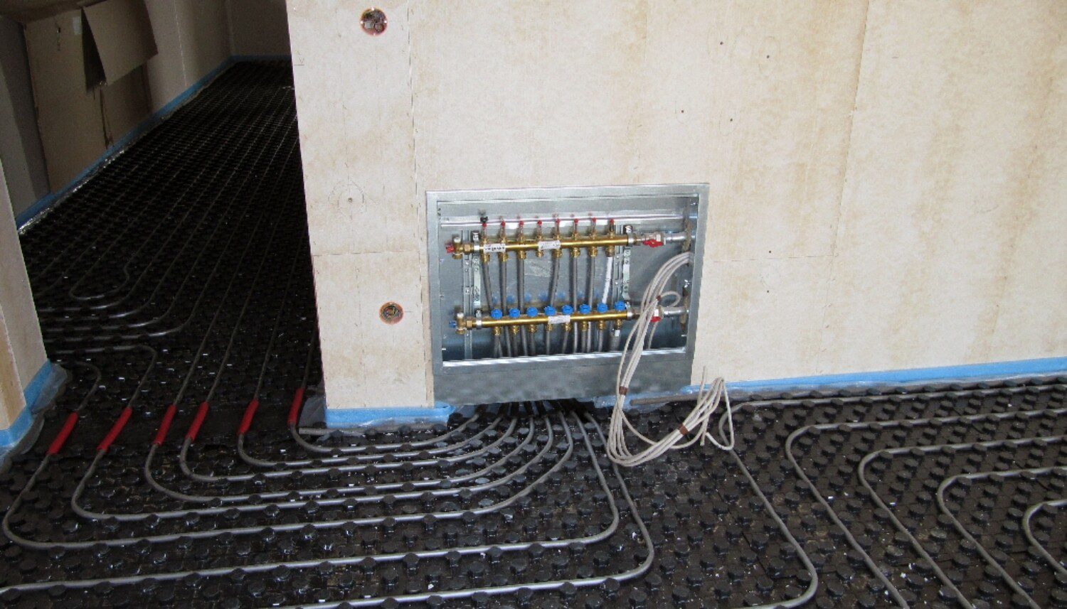 Ibele Gebäudetechnik Portfolio Fussbodenheizung